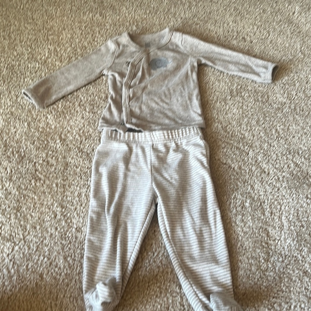 Carters 6M Outfit